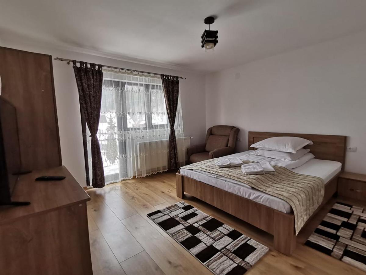 Hotel Casa Dana Olteanu Moeciu De Sus Zewnętrze zdjęcie