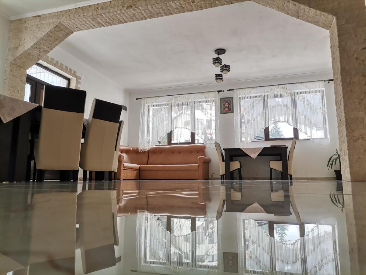 Hotel Casa Dana Olteanu Moeciu De Sus Zewnętrze zdjęcie