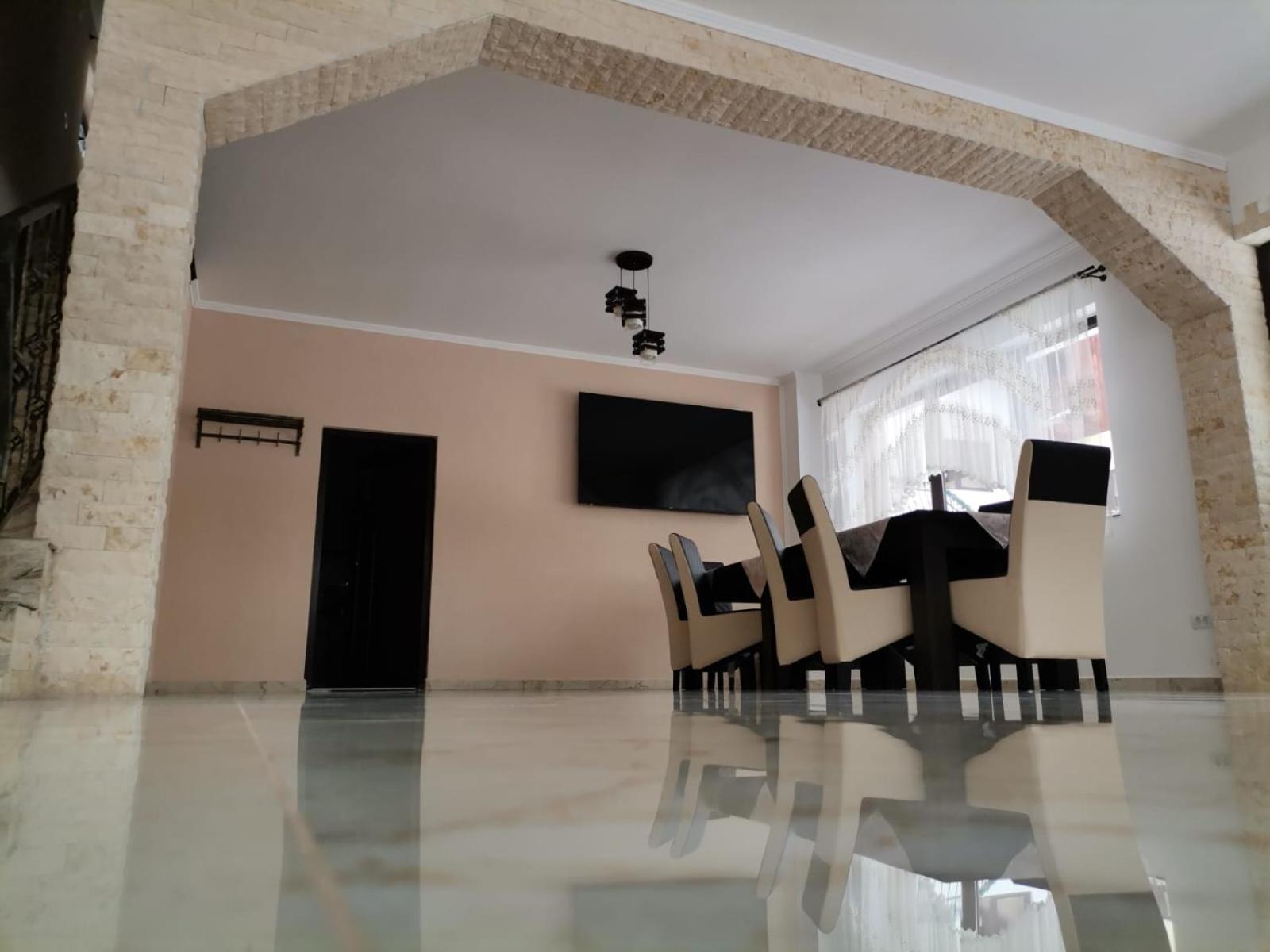 Hotel Casa Dana Olteanu Moeciu De Sus Zewnętrze zdjęcie